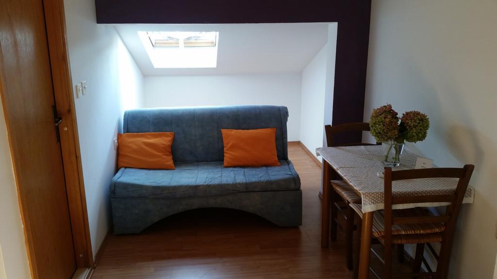 Apartments Milica أوماغ الغرفة الصورة