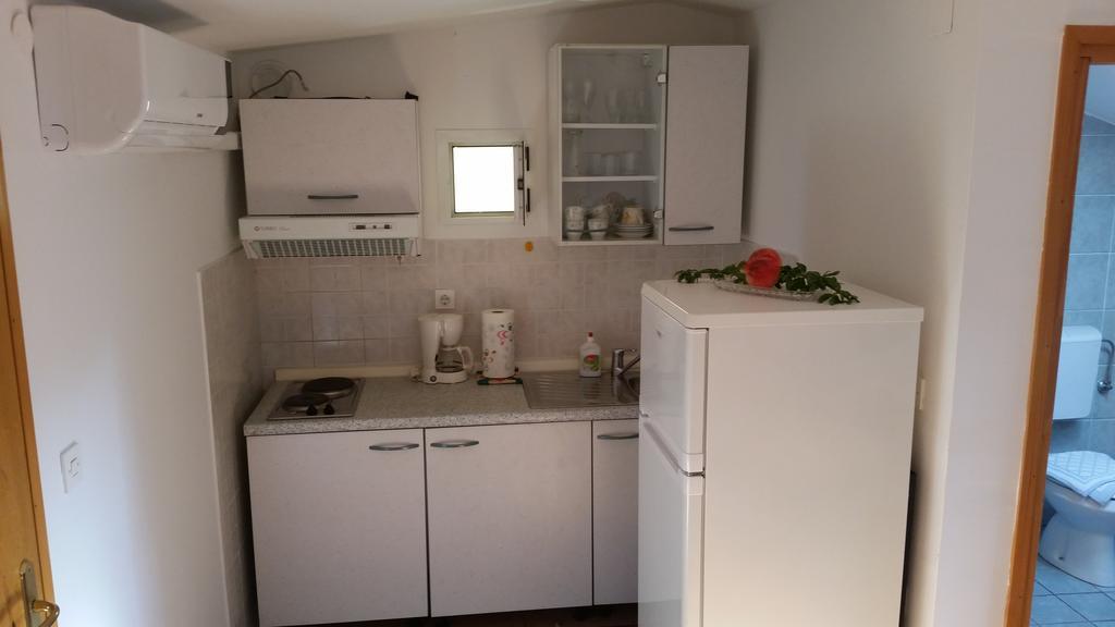 Apartments Milica أوماغ الغرفة الصورة