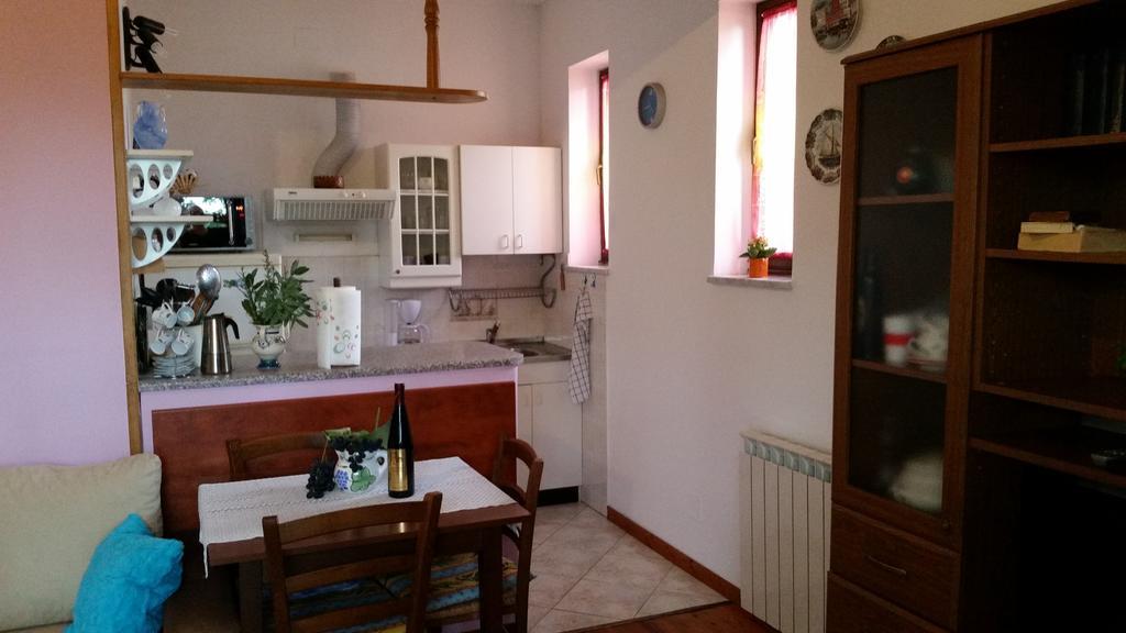 Apartments Milica أوماغ الغرفة الصورة